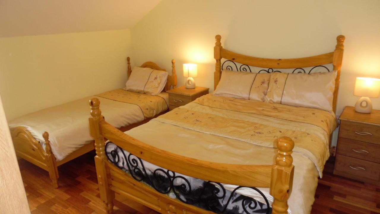Sliabh Liag Inn Carrick  Buitenkant foto