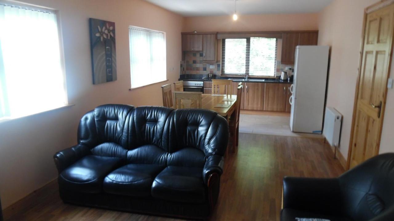 Sliabh Liag Inn Carrick  Buitenkant foto