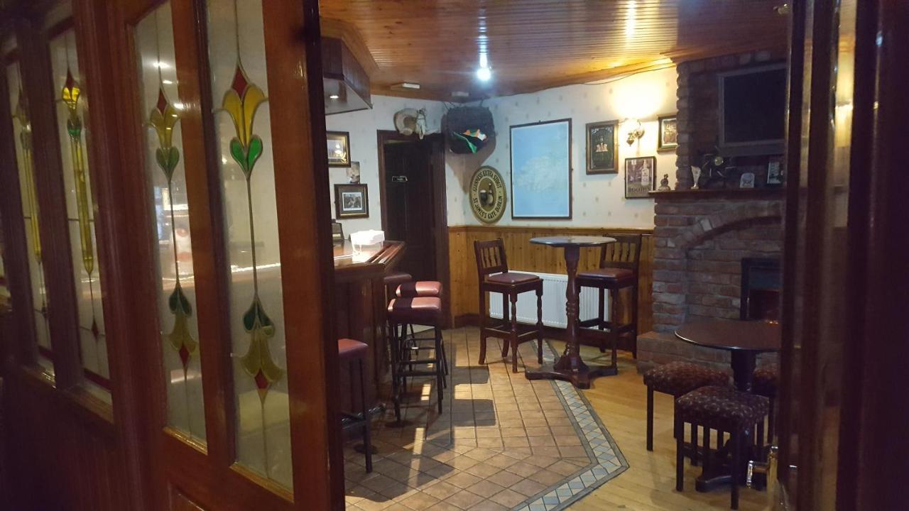 Sliabh Liag Inn Carrick  Buitenkant foto