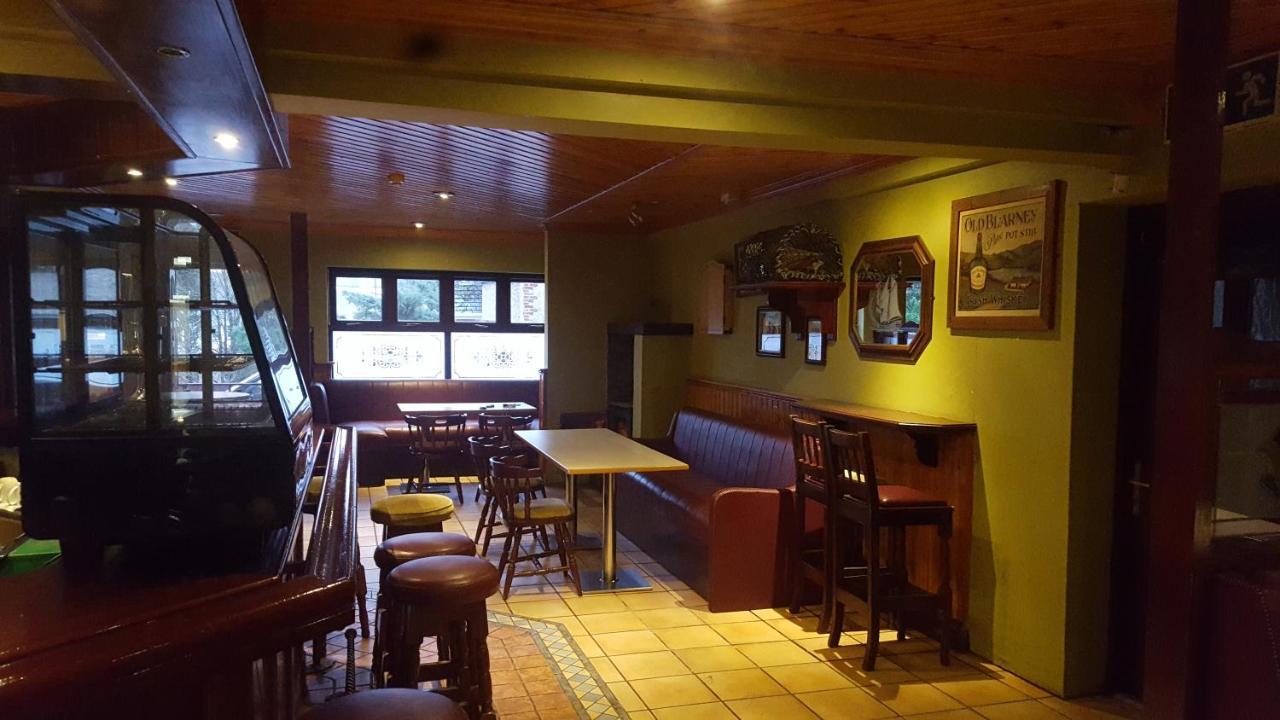 Sliabh Liag Inn Carrick  Buitenkant foto