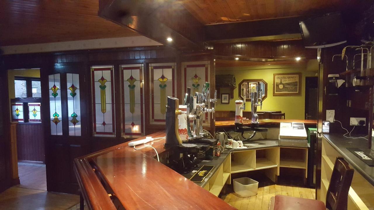 Sliabh Liag Inn Carrick  Buitenkant foto