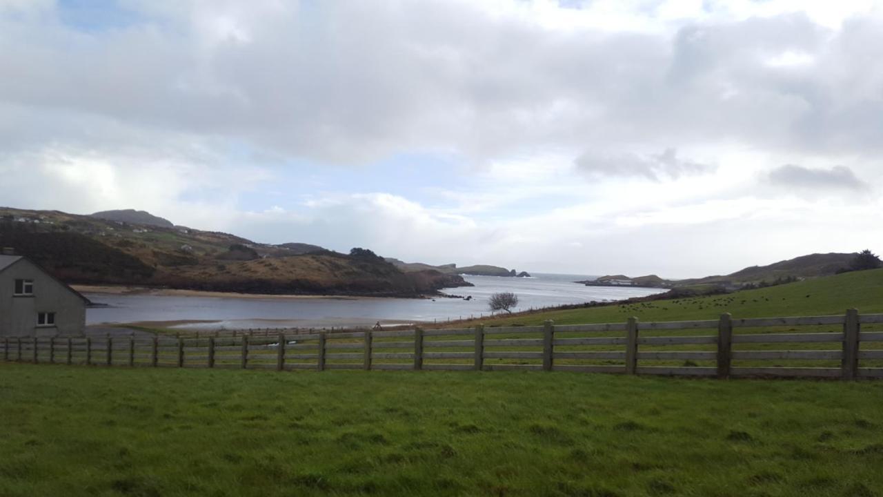 Sliabh Liag Inn Carrick  Buitenkant foto