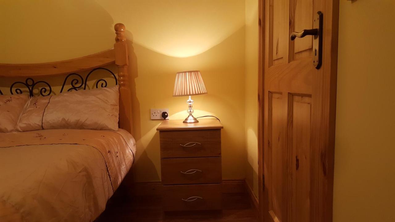 Sliabh Liag Inn Carrick  Buitenkant foto