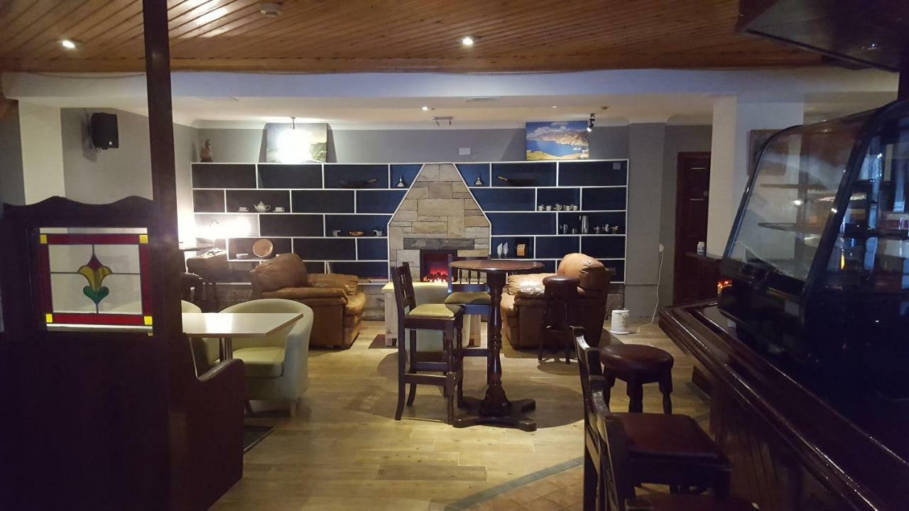 Sliabh Liag Inn Carrick  Buitenkant foto